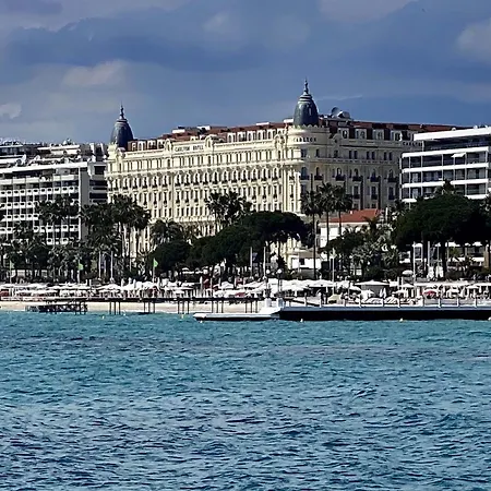 Apartmán With Terrace 5 Min From The