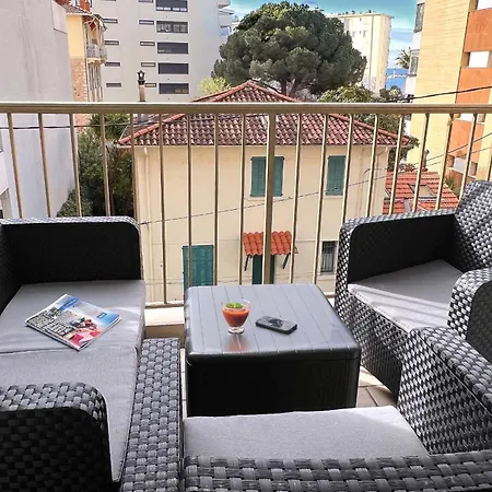Appartement With Terrace 5 Min From The Cannes