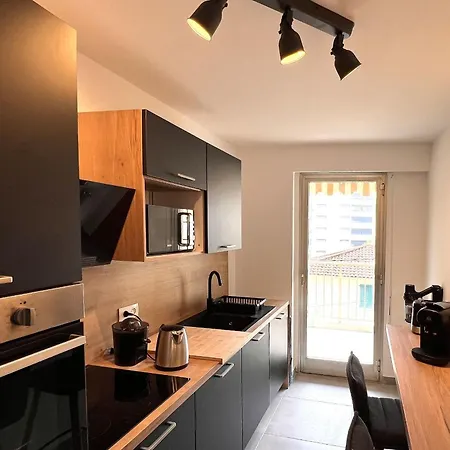 With Terrace 5 Min From The