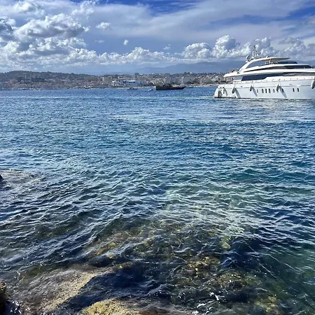 With Terrace 5 Min From The Appartement